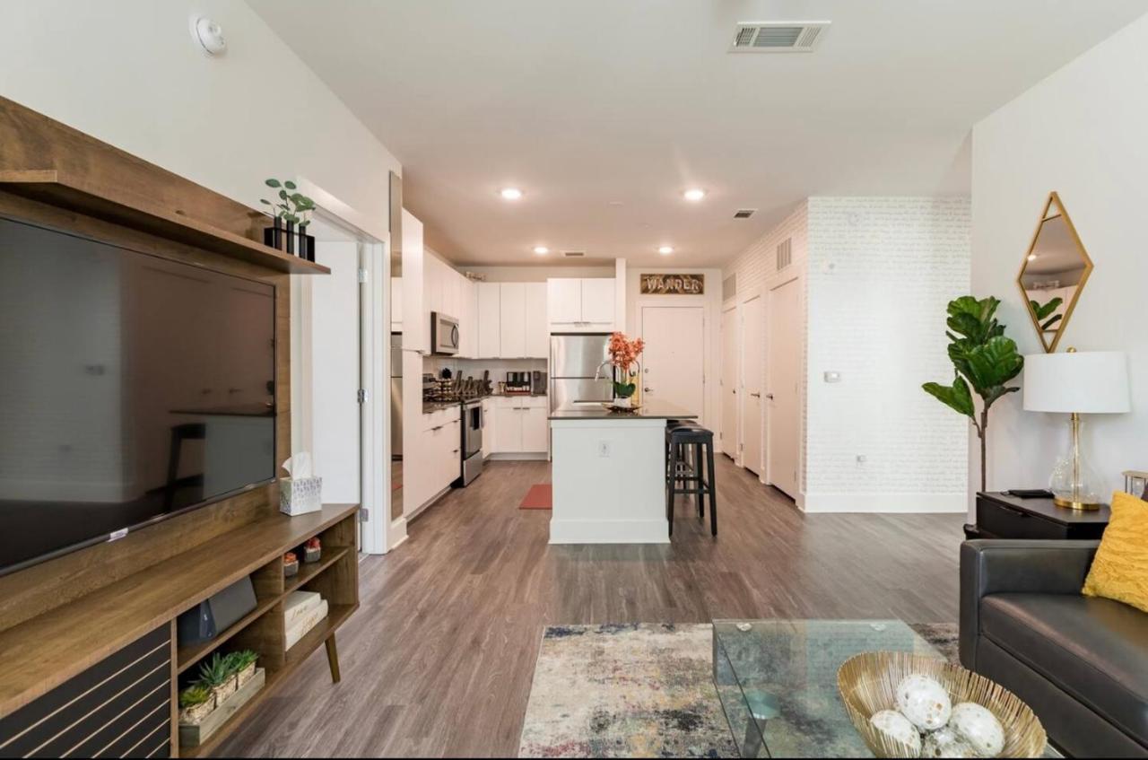 Luxury 2br 2ba Apt With Gym Pool & Free Parking Appartement