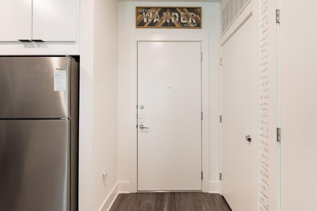Appartement Luxury 2br 2ba Apt With Gym Pool & Free Parking